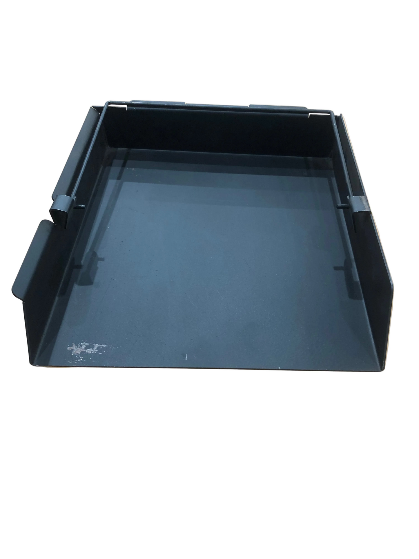 Island 3 Ash Tray Left Hand Side